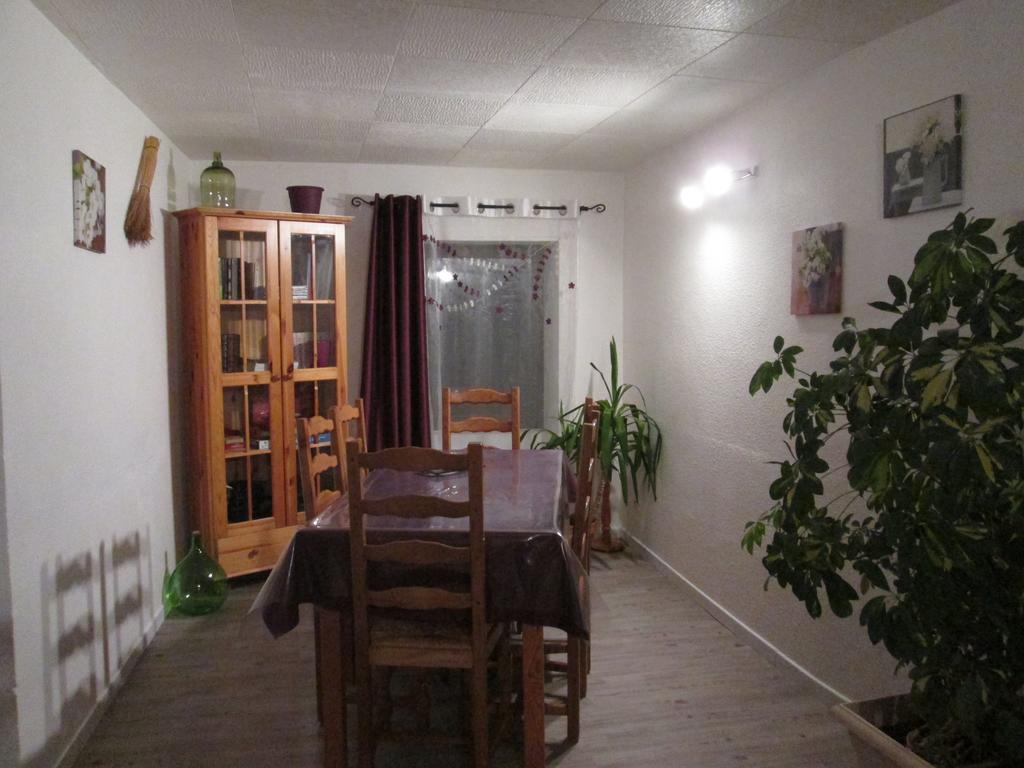 Le Chambron Apartment Condorcet Exterior photo