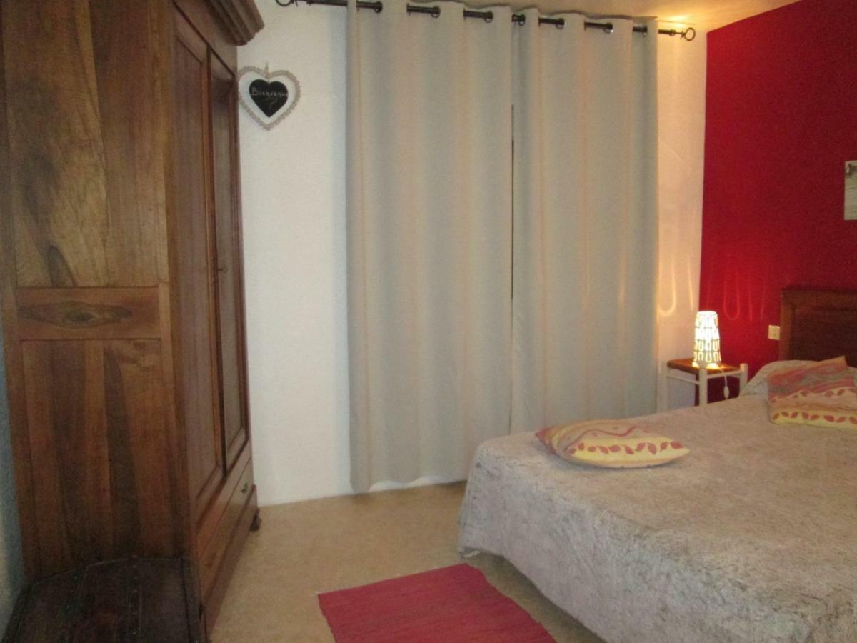Le Chambron Apartment Condorcet Exterior photo